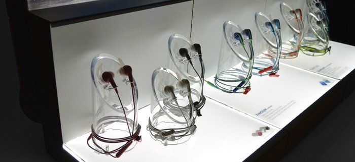 Bose Earbud Display POP